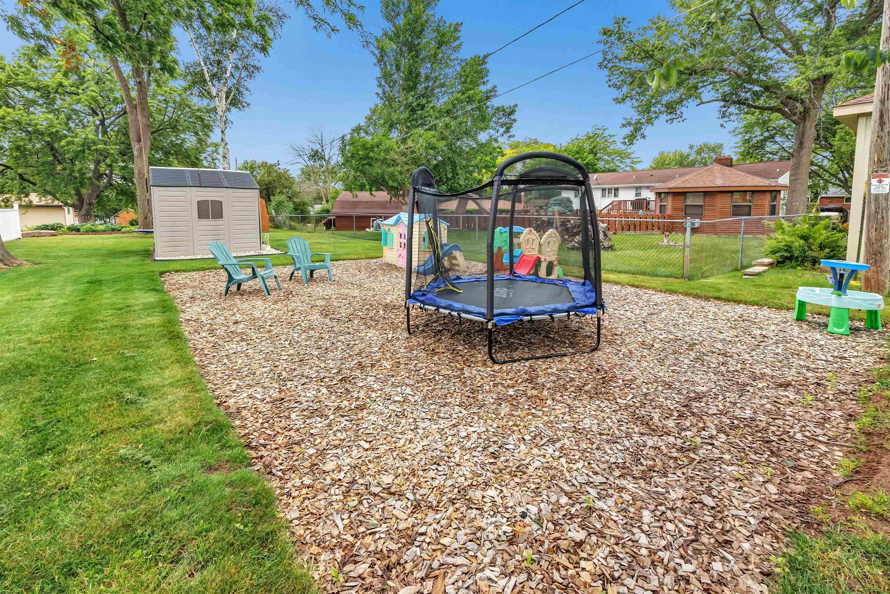 2400 South Ridge Road Green Bay, WI 54304 - Photo 7 of 52