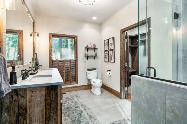 $1,789,500 | 685 Young Green Road, Smithville, TN 37166