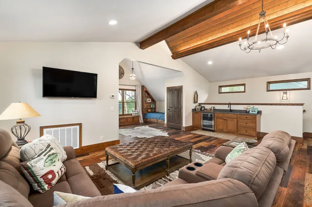 $1,789,500 | 685 Young Green Road, Smithville, TN 37166