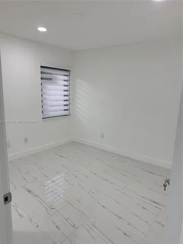 $3,800 | 15921 Southwest 82nd Street, Miami, FL 33193