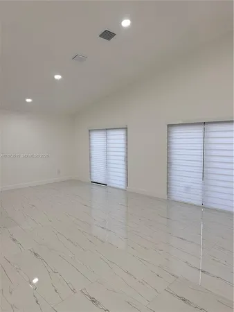 $3,800 | 15921 Southwest 82nd Street, Miami, FL 33193