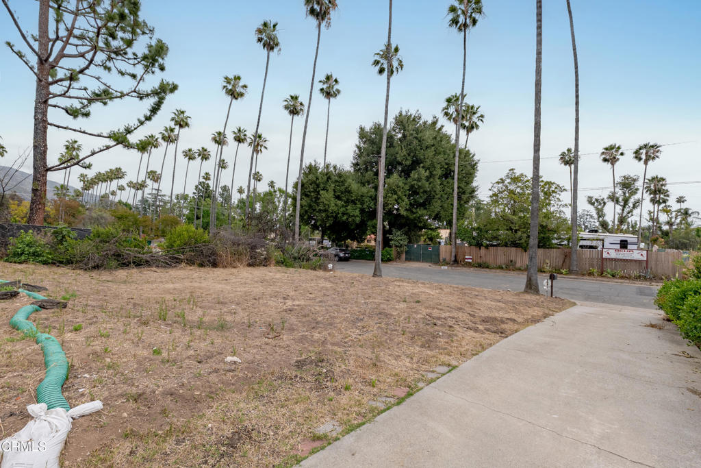 1685 Braeburn Road Altadena, CA 91001 - Photo 2 of 25 1685 Braeburn Rd