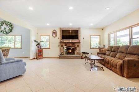 31 Bevin Road Northport, NY 11768 - Photo 8 of 50 Gallery Image 8