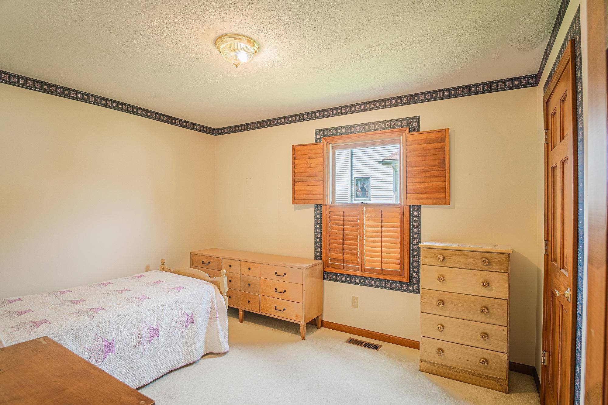 2811 Sanderling Road Fort Wayne, IN 46808 - Photo 23 of 36 Gallery Image 23