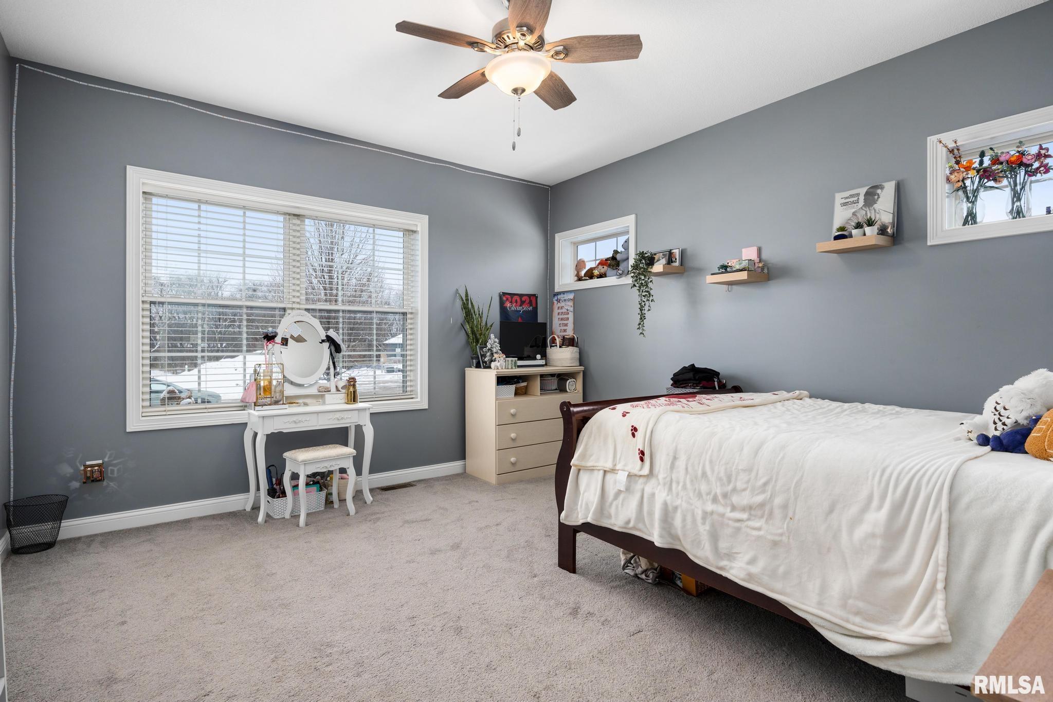 102 Joseph Court Washington, IL 61571 - Photo 18 of 56