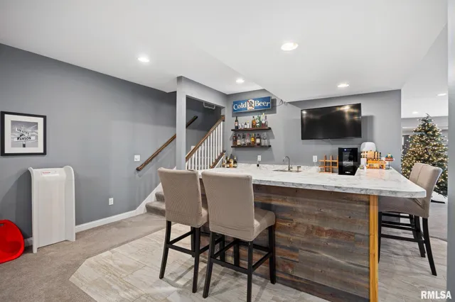 $552,000 | 102 Joseph Court, Washington, IL 61571