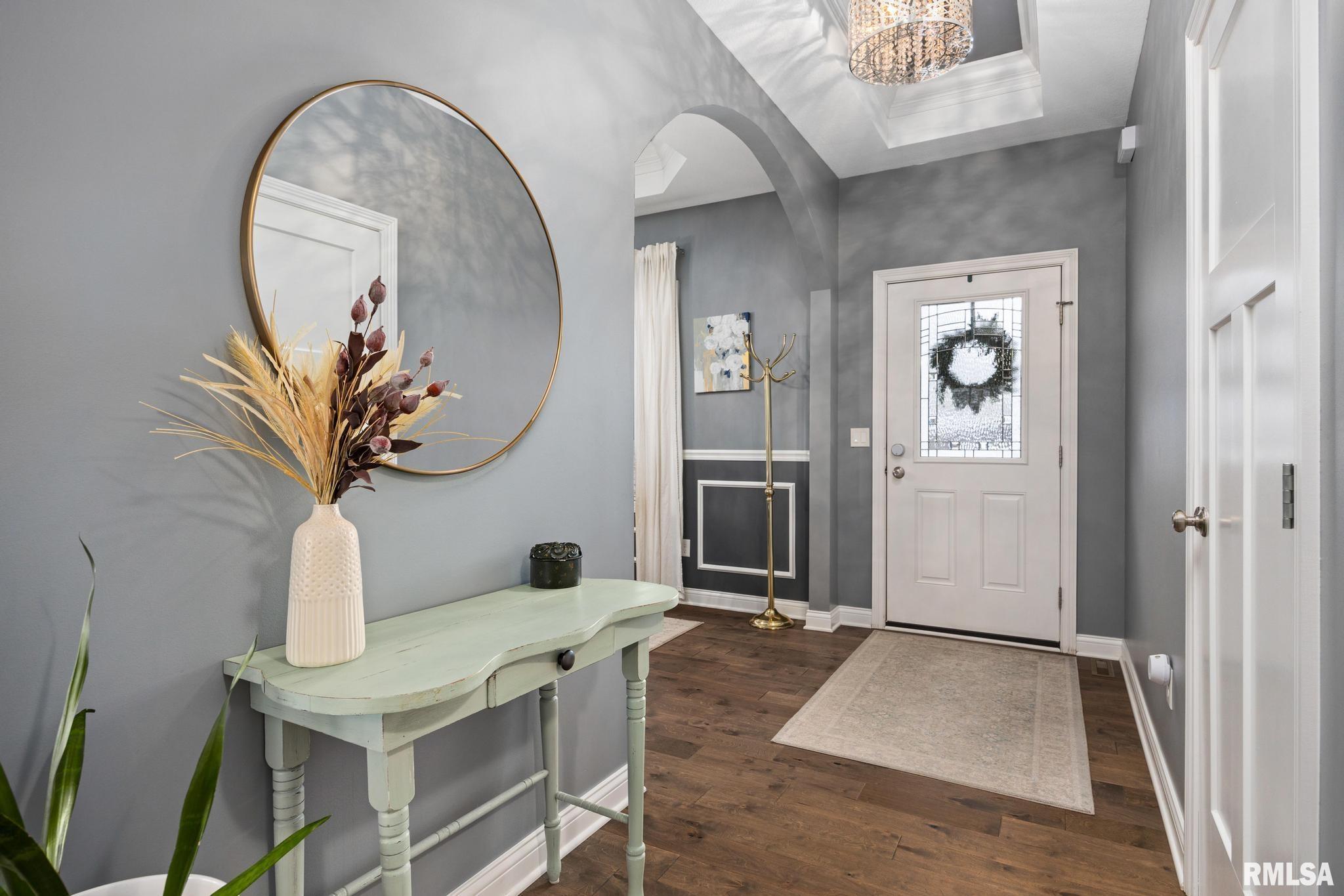 102 Joseph Court Washington, IL 61571 - Photo 5 of 56