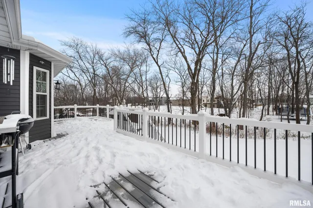 $552,000 | 102 Joseph Court, Washington, IL 61571