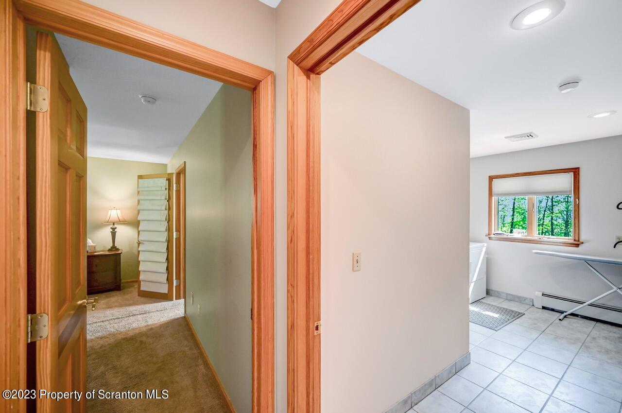 11 Ridgeview Drive Scranton, PA 18504 - Photo 33 of 61