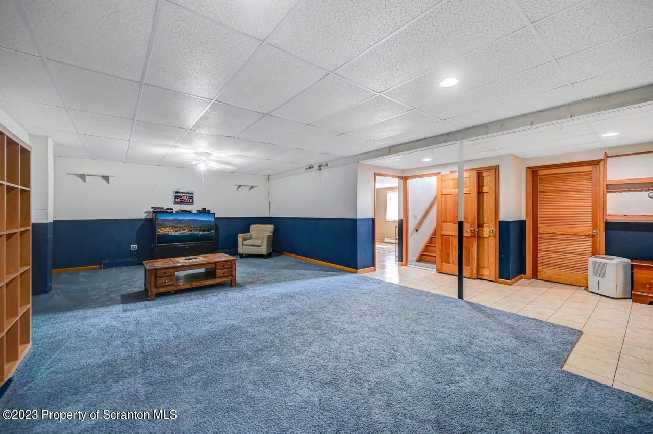 11 Ridgeview Drive Scranton, PA 18504 - Photo 47 of 61