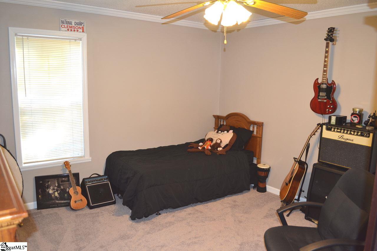 922 Durbin Road Fountain Inn, SC 29644 - Photo 17 of 20 Gallery Image 17