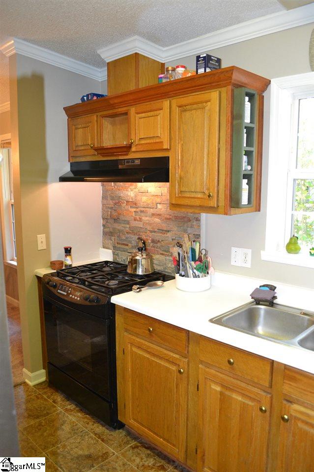 922 Durbin Road Fountain Inn, SC 29644 - Photo 8 of 20 Gallery Image 8