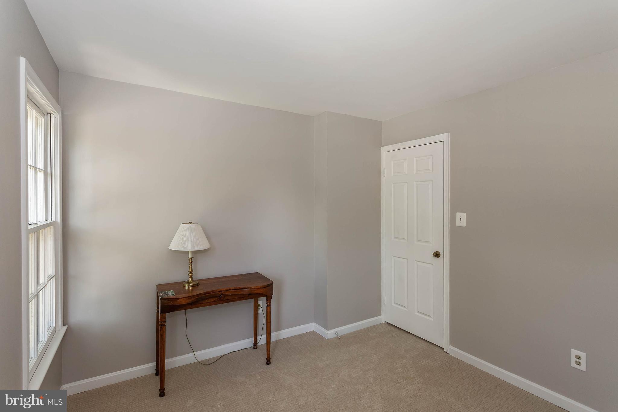 11701 Old Bayberry Lane Reston, VA 20194 - Photo 29 of 36 3rd Bedroom