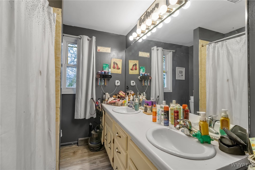 11 Pheasant Run Road Amherst, NY 14228 - Photo 11 of 25