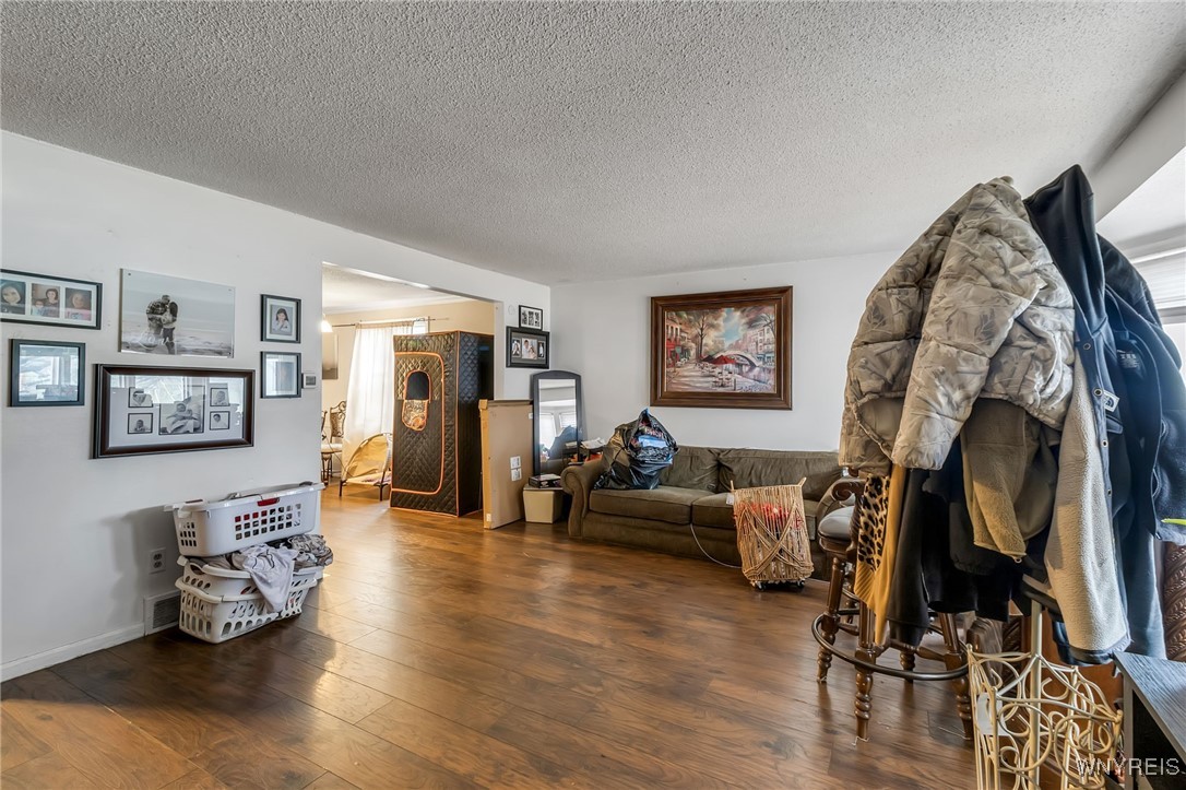 11 Pheasant Run Road Amherst, NY 14228 - Photo 9 of 25