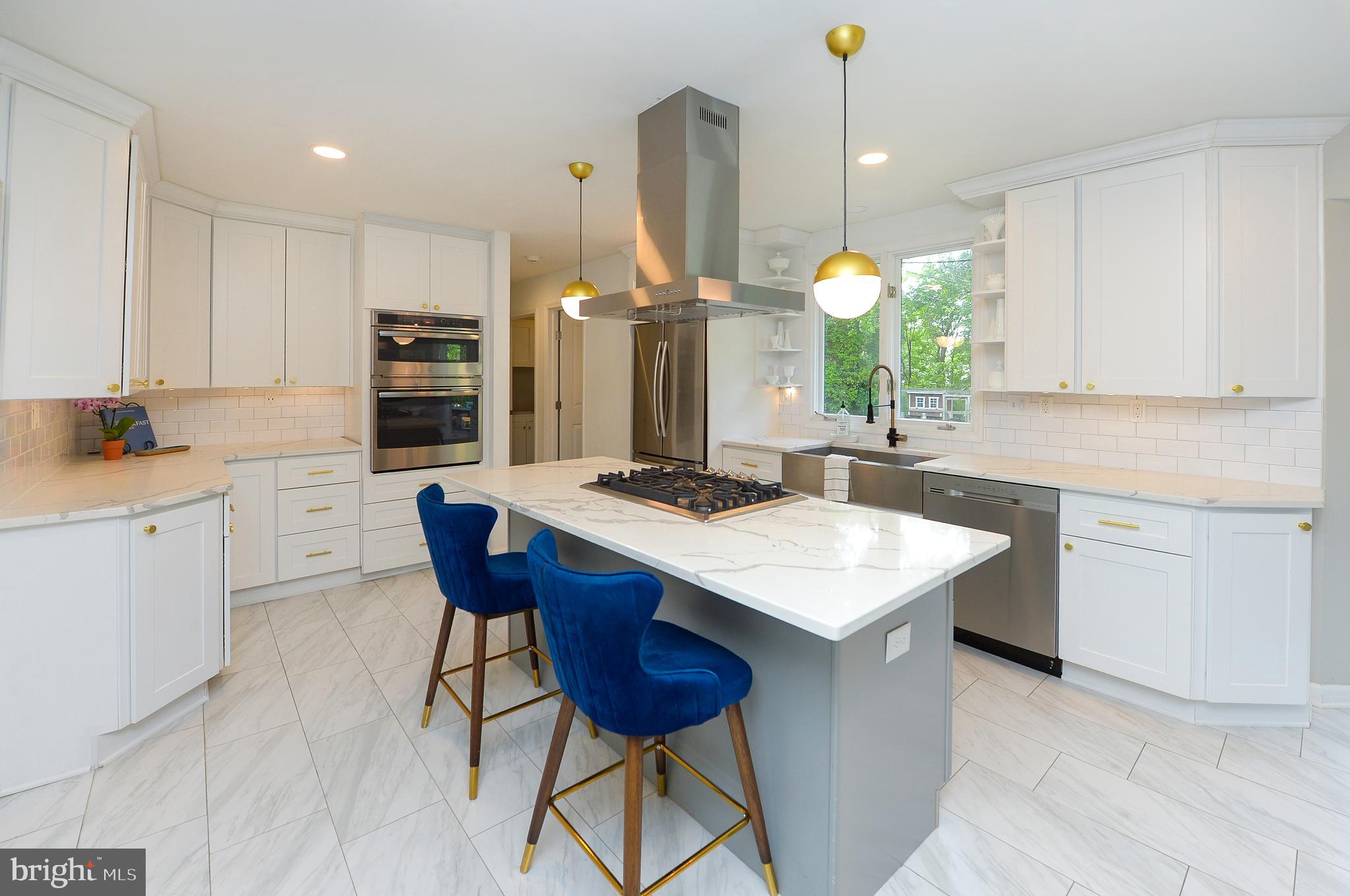 1037 Riverton Road Moorestown, NJ 08057 - Photo 12 of 57 Island seating