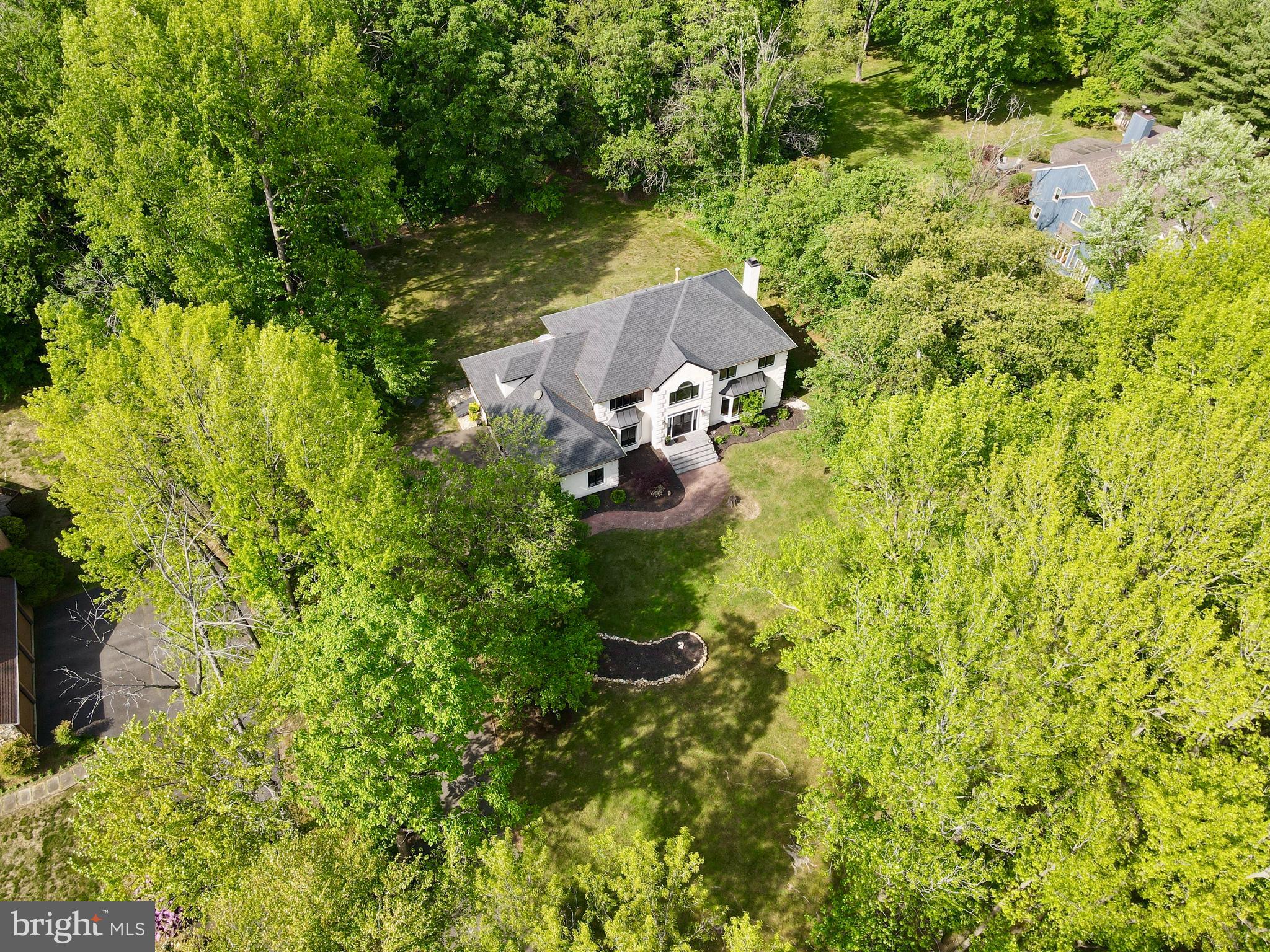 1037 Riverton Road Moorestown, NJ 08057 - Photo 23 of 57 Just see the privacy
