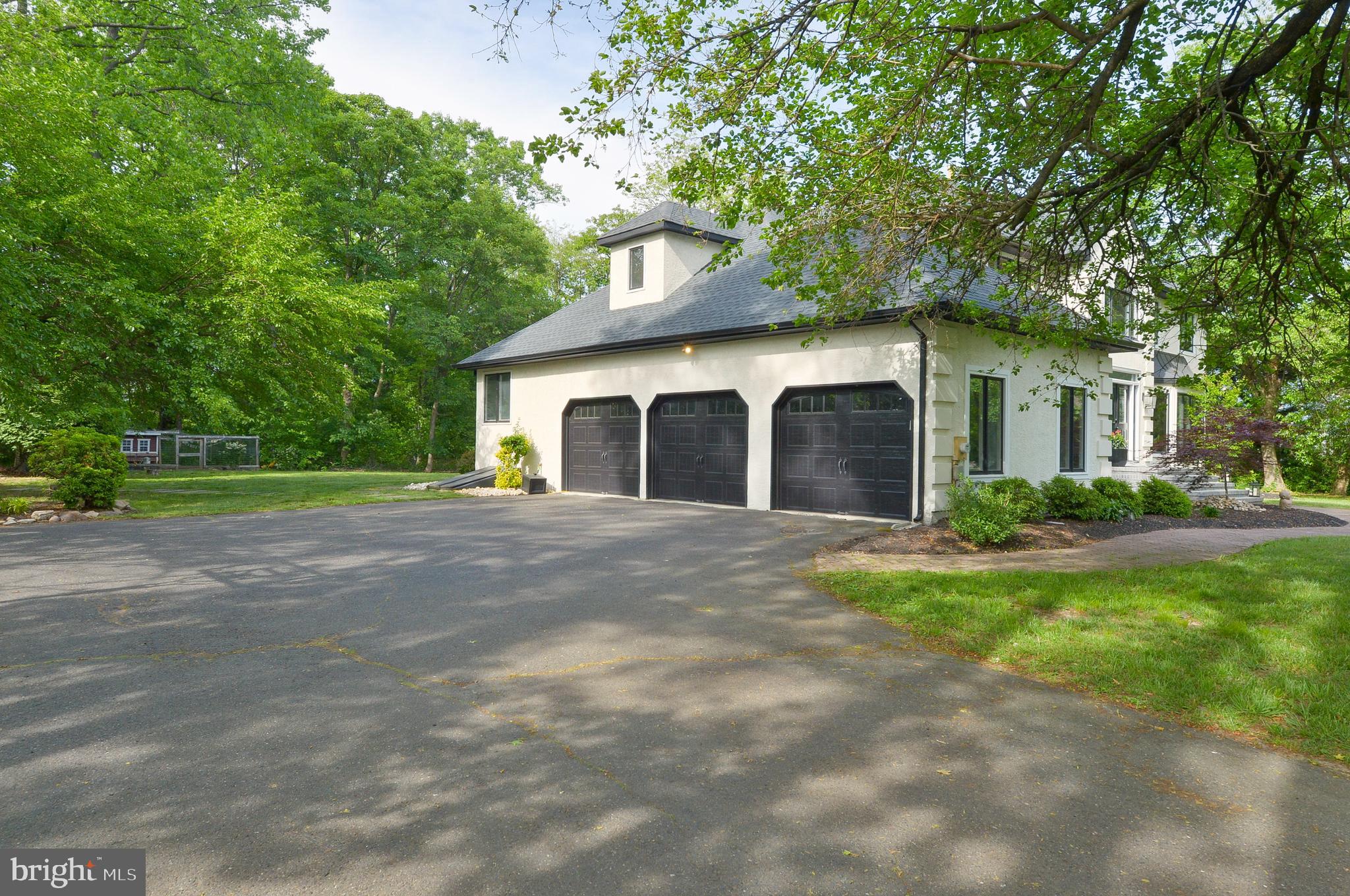 1037 Riverton Road Moorestown, NJ 08057 - Photo 33 of 57 3 car garage