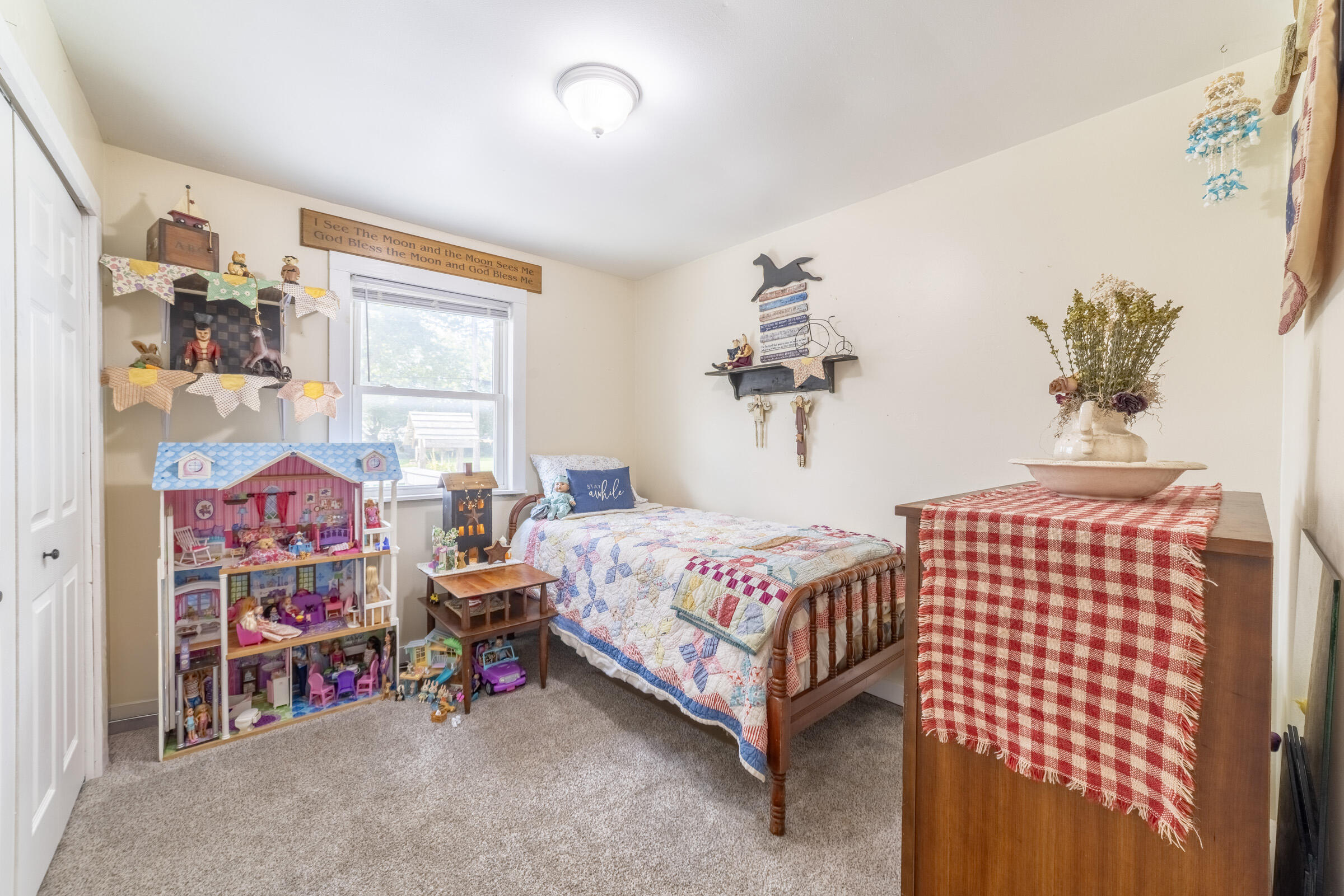 655 Fairview Street Westville, IN 46391 - Photo 14 of 25 a bedroom with bed and a window