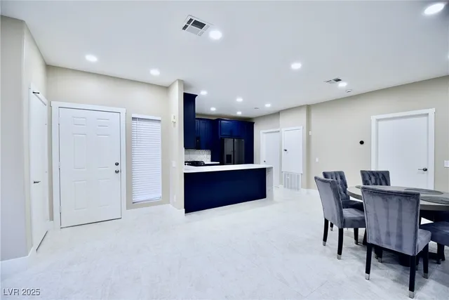 $1,490 | 8725 West Flamingo Road, Unit 118, Las Vegas, NV 89147