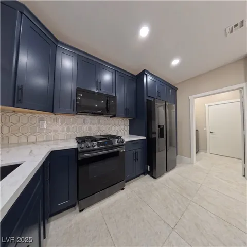 $1,490 | 8725 West Flamingo Road, Unit 118, Las Vegas, NV 89147