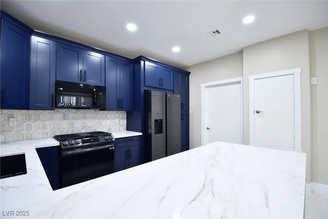 $1,490 | 8725 West Flamingo Road, Unit 118, Las Vegas, NV 89147