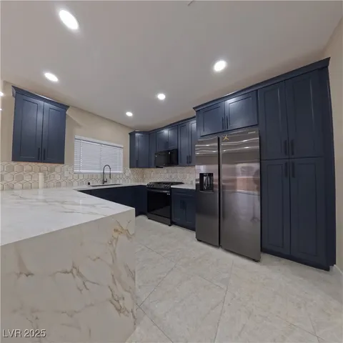 $1,490 | 8725 West Flamingo Road, Unit 118, Las Vegas, NV 89147