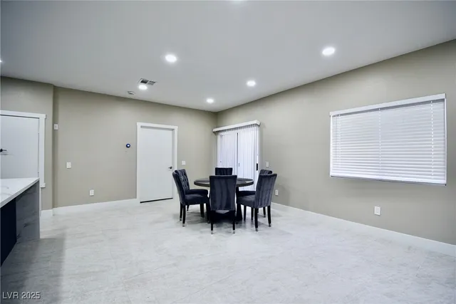$1,490 | 8725 West Flamingo Road, Unit 118, Las Vegas, NV 89147