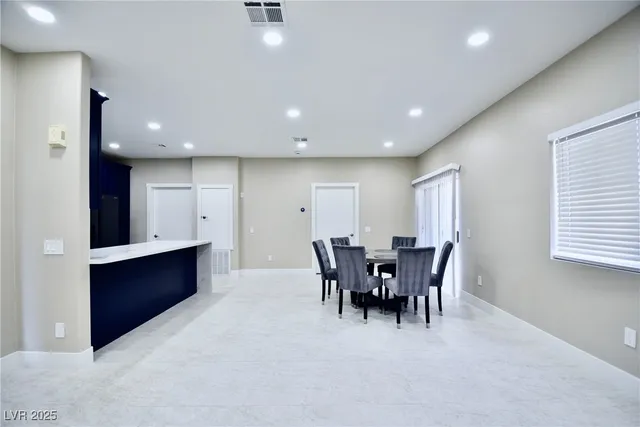 $1,490 | 8725 West Flamingo Road, Unit 118, Las Vegas, NV 89147