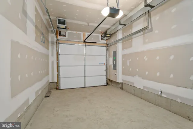 $3,100 | 714 D Iron Frg Road, Frederick, MD 21702