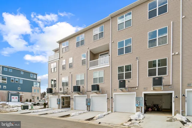 $3,100 | 714 D Iron Frg Road, Frederick, MD 21702