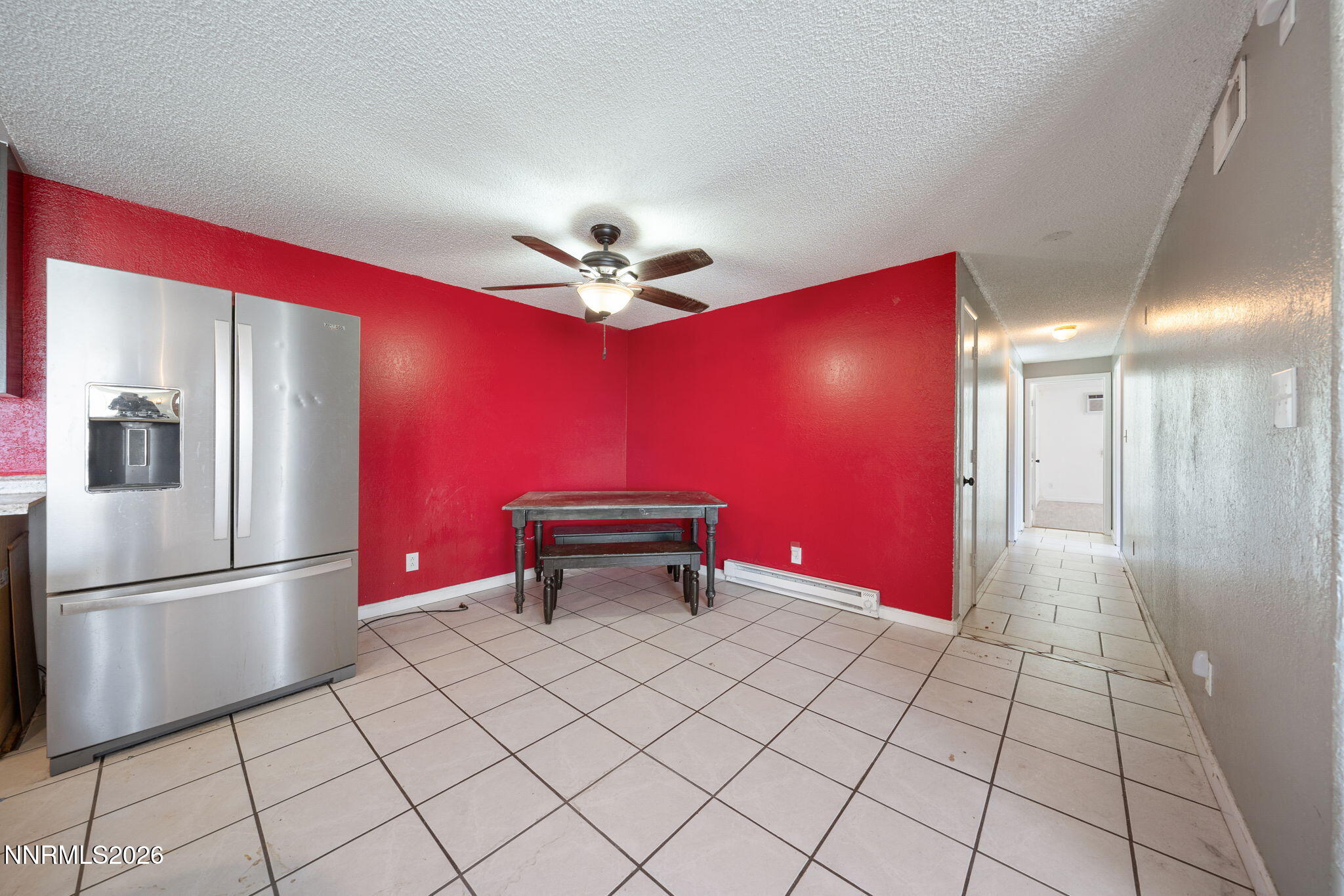 3590 Siskin Lane Reno, NV 89508 - Photo 7 of 31 a view of a livingroom with furniture