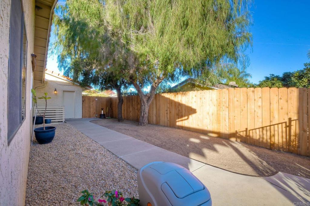 931 La Rue Avenue Fallbrook, CA 92028 - Photo 14 of 17