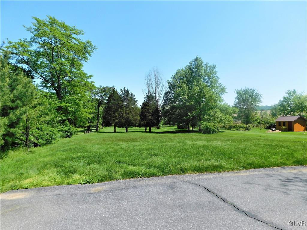 4674 Vera Cruz Road Center Valley, PA 18034 - Photo 6 of 22 Gallery Image 6
