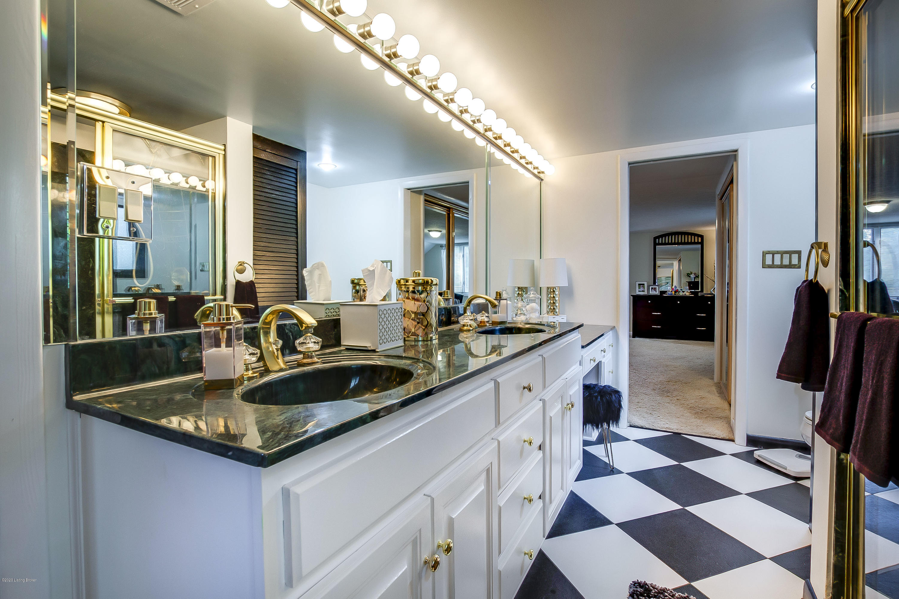 213 Fairmeade Road Louisville, KY 40207 - Photo 26 of 40 Master Bathroom
