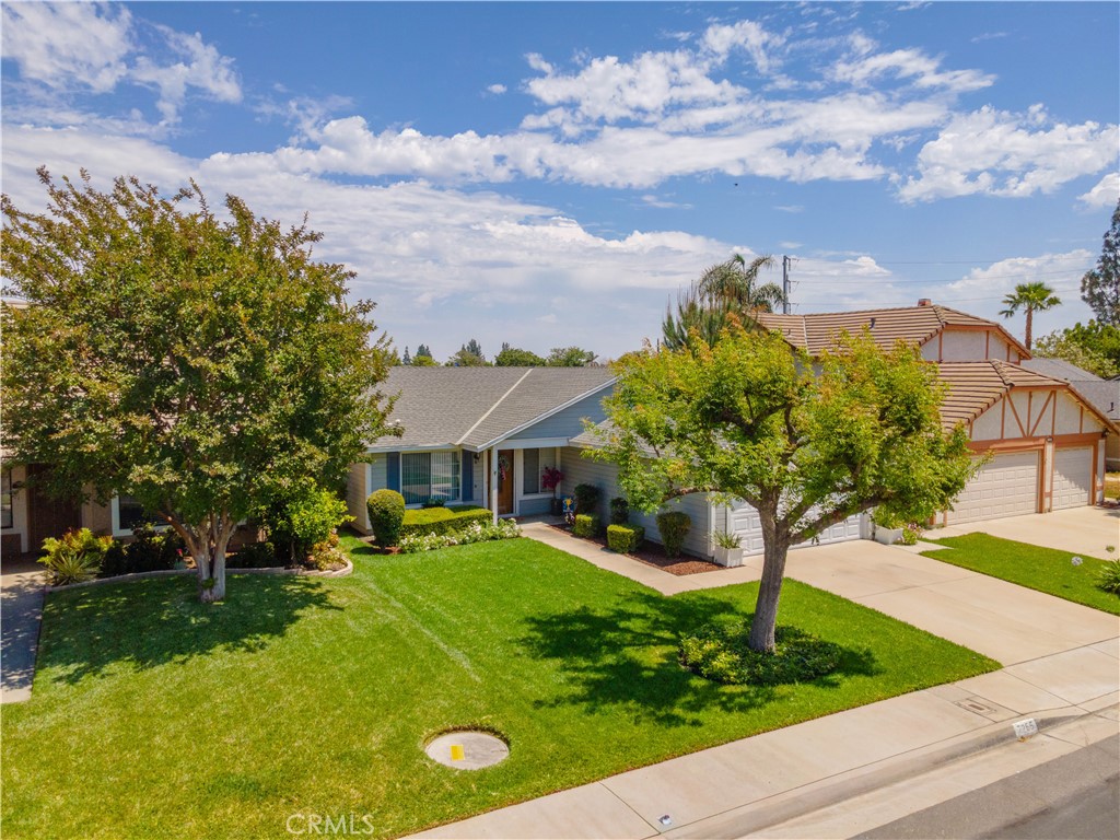 7255 Parkside Place Rancho Cucamonga, CA 91701 - Photo 33 of 33 Front Aerial