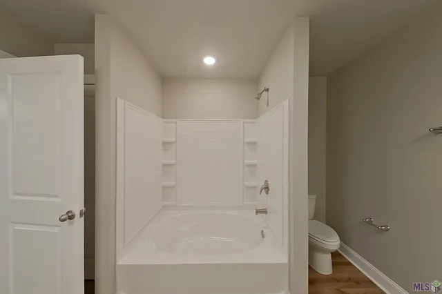 $1,865 | Undisclosed Address, Denham Springs, LA 70726