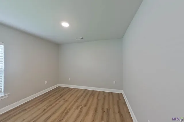 $1,865 | Undisclosed Address, Denham Springs, LA 70726