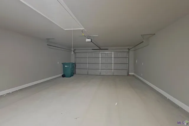 $1,865 | Undisclosed Address, Denham Springs, LA 70726