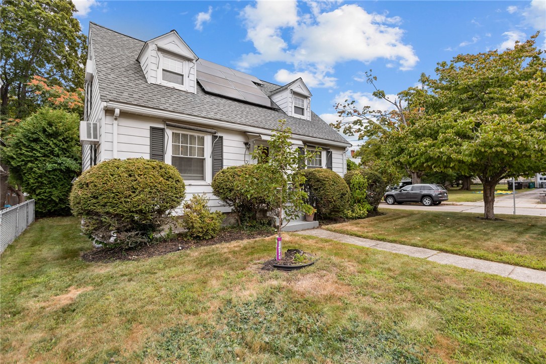 36 Conrad Street Woonsocket, RI 02895 - Photo 3 of 50