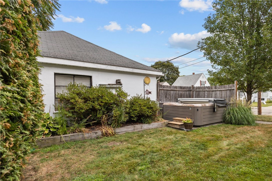 36 Conrad Street Woonsocket, RI 02895 - Photo 45 of 50