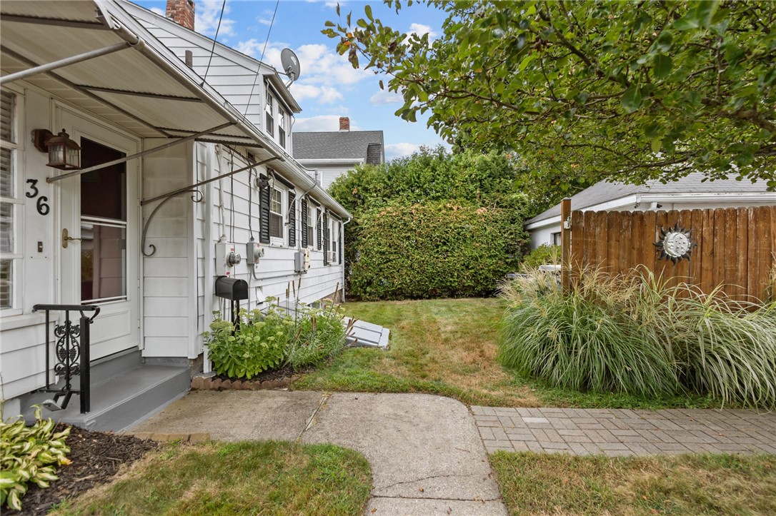 36 Conrad Street Woonsocket, RI 02895 - Photo 47 of 50