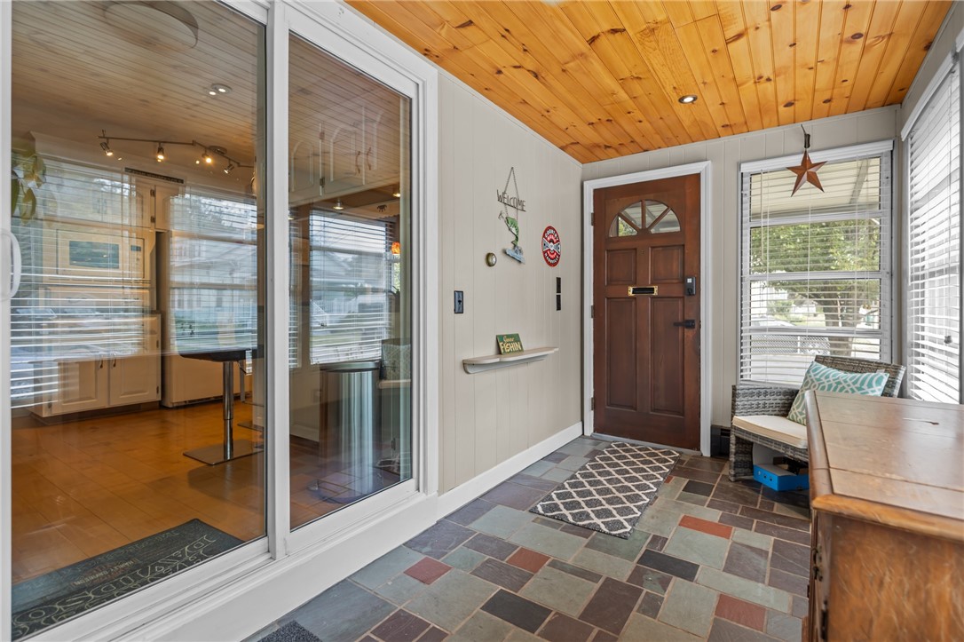 36 Conrad Street Woonsocket, RI 02895 - Photo 5 of 50