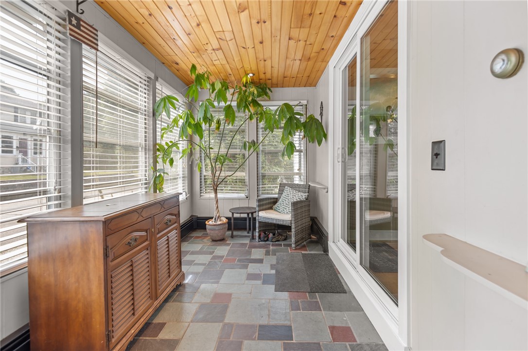 36 Conrad Street Woonsocket, RI 02895 - Photo 6 of 50