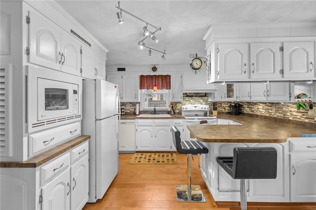 36 Conrad Street Woonsocket, RI 02895 - Photo 10 of 50