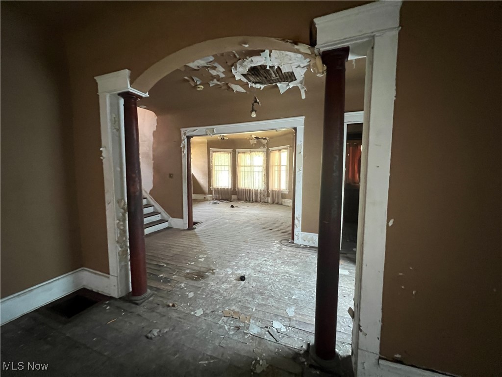 1246 Carlyon Road Cleveland, OH 44112 - Photo 5 of 16 First floor hallway