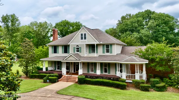 $495,000 | 346 Quail Hollow Drive, Clinton, MS 39056