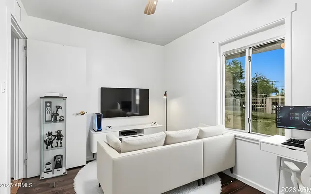 $269,800 | 1642 North 38th Avenue, Phoenix, AZ 85009