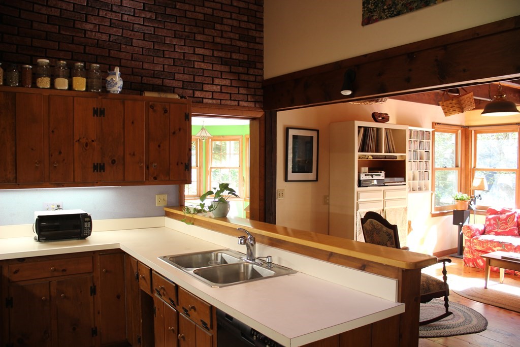 83 River Road Leyden, MA 01337 - Photo 9 of 35