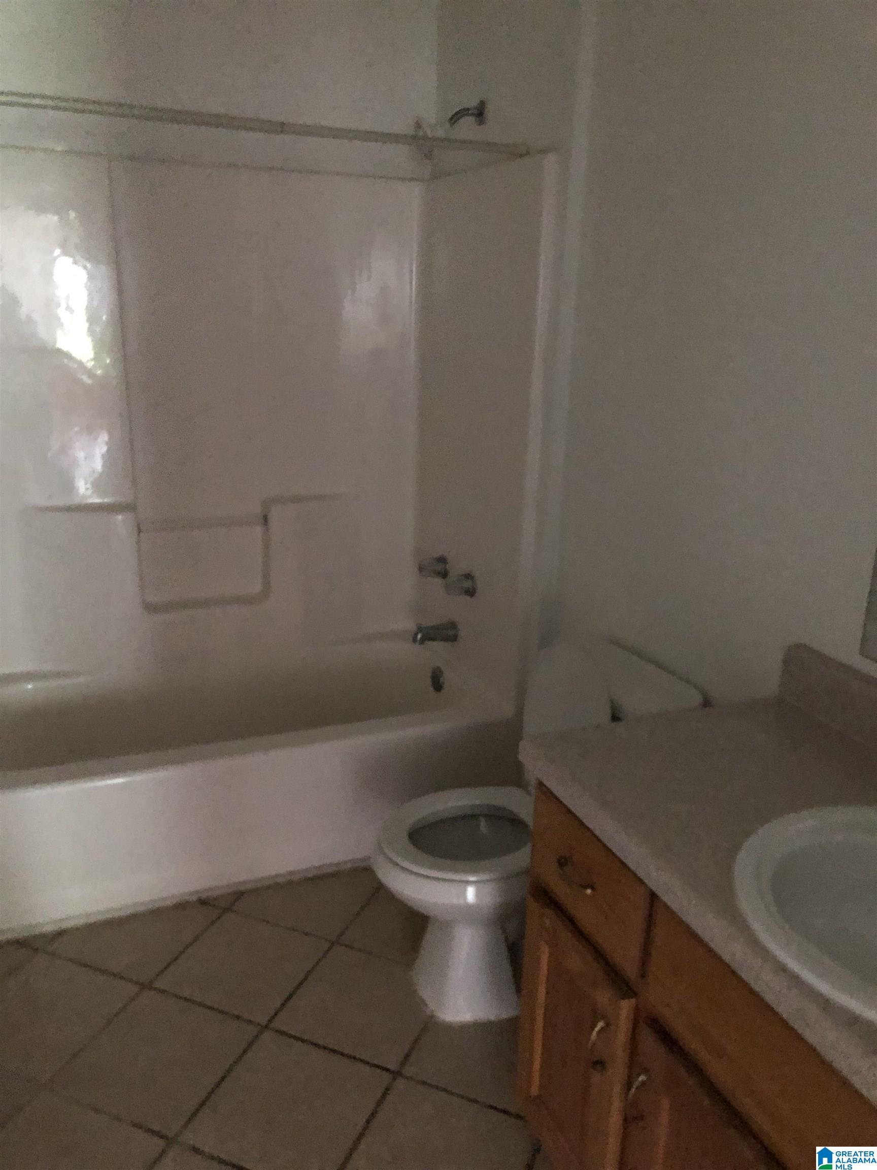 212 Ingram Street Oneonta, AL 35121 - Photo 4 of 10